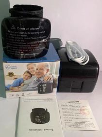 Wrist Sphygmomanometer Rechargeable Household Electronics (Option: Wrist Black Spanish Voice-USB)